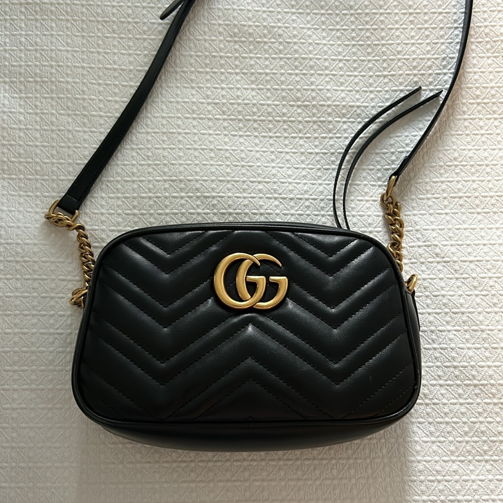 Gucci GG Marmont small shoulder bag!